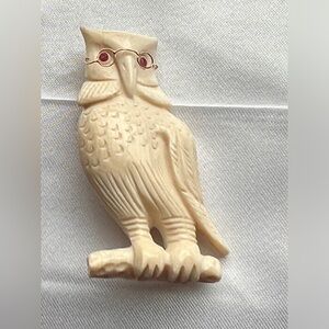 Large Bone and 14K Yellow Gold Accent OWL Brooch Pin
